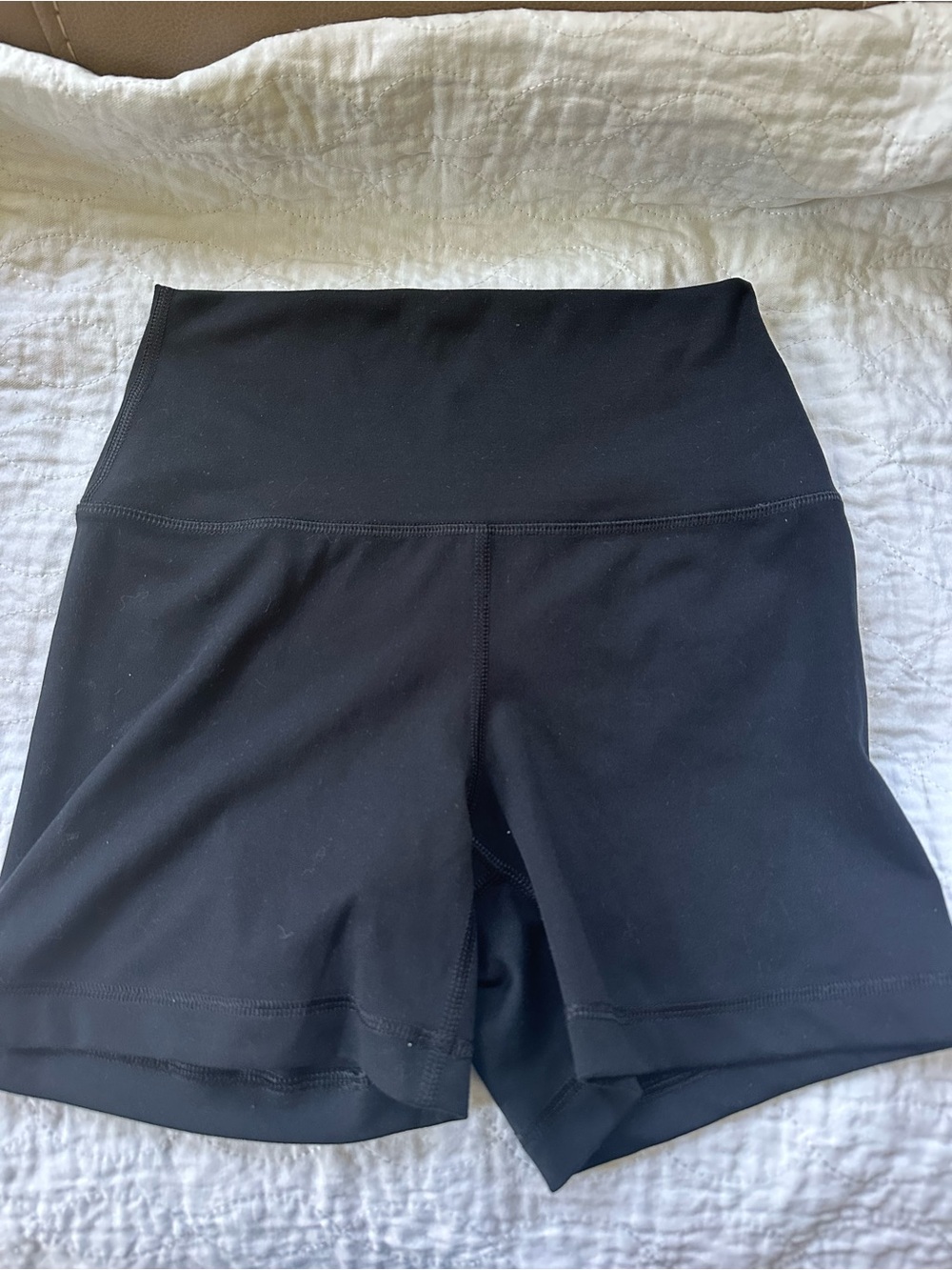 Women’s Yogalicious High-Waist 5” Black Athletic Shorts